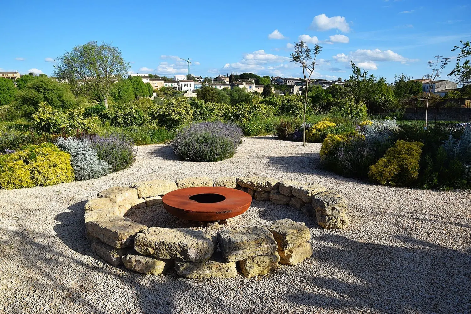 LANDSCAPE GARDEN DESIGN LLUBÍ MALLORCA SESTEPA DESIGN — Jardín Silvestre Llubí