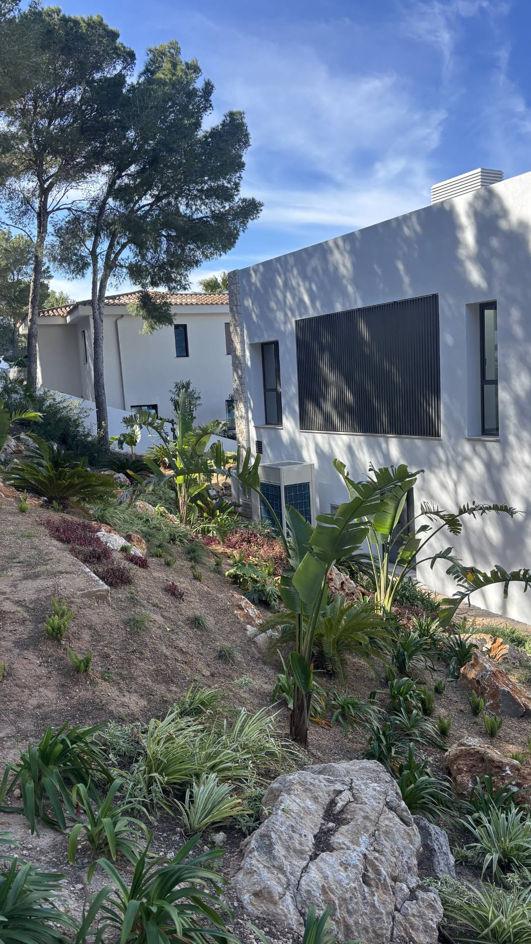 GARDEN LANDSCAPE DESIGN SANTA PONSA, CALVIÀ MALLORCA SESTEPA DESIGN — Santa Ponsa Ravine